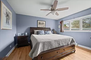 719 Burchell Ave, Highland Park, IL 60035 - Photo 8