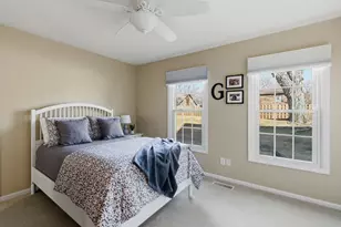 12 Thornwood Ct, Moline, IL 61265 - Photo 14