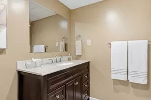 12 Thornwood Ct, Moline, IL 61265 - Photo 34