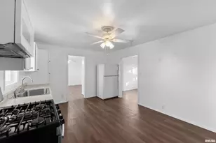 3221 66th Ave, Moline, IL 61265 - Photo 10