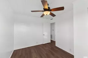 3221 66th Ave, Moline, IL 61265 - Photo 16