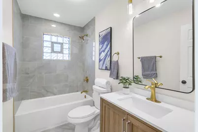 426 S Cedarcrest Drive, Schaumburg, IL 60193 - Photo 34