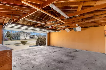 426 S Cedarcrest Drive, Schaumburg, IL 60193 - Photo 4