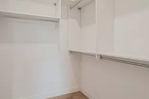 4806 N Magnolia Ave, Chicago, IL 60640 - Photo 8