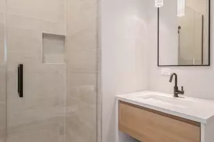 4806 N Magnolia Ave, Chicago, IL 60640 - Photo 6