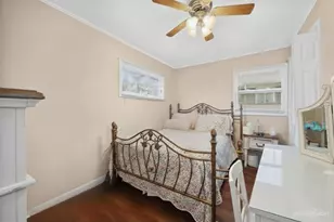 106 Blackhawk Dr, Park Forest, IL 60466 - Photo 8