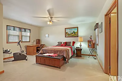 911 Elmdale Road, Glenview, IL 60025 - Photo 14