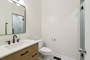 2414 W Grenshaw St, Chicago, IL 60612 - Photo 18