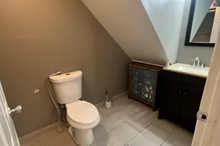 3909 Howard St, Skokie, IL 60076 - Photo 18