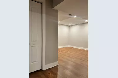 3909 Howard Street #101, Skokie, IL 60076 - Photo 16