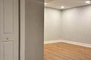 3909 Howard St, Skokie, IL 60076 - Photo 16