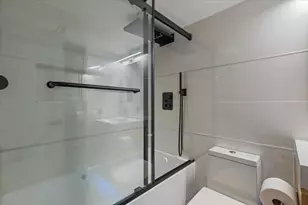 3020 N Sheridan Rd, Chicago, IL 60657 - Photo 20