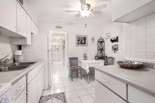 9209 Potter Rd, Des Plaines, IL 60016 - Photo 14