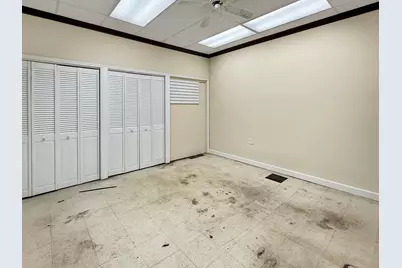 909 Front Street, McHenry, IL 60050 - Photo 4