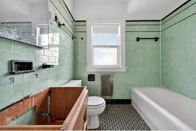 [Address not provided], Chicago, IL 60628 - Photo 4