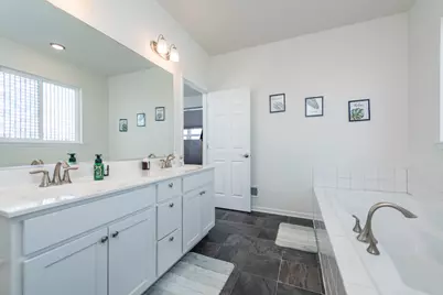 2214 Truman Trail, McHenry, IL 60051 - Photo 22