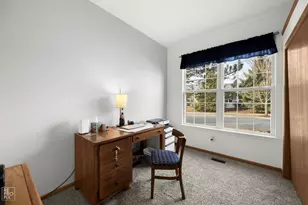 1623 Cadillac Cir, Romeoville, IL 60446 - Photo 8