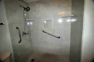 451 31st Ave, East Moline, IL 61244 - Photo 14