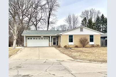 451 31st Avenue, East Moline, IL 61244 - Photo 1