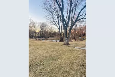 34940 N Leonard Avenue, Ingleside, IL 60041 - Photo 2