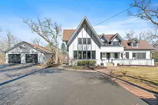 6610 W Hillside Rd, Crystal Lake, IL 60012 - Photo 4