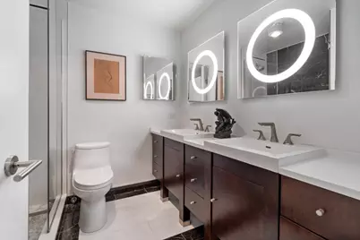 1560 N Sandburg Terrace #4301-4303, Chicago, IL 60610 - Photo 22