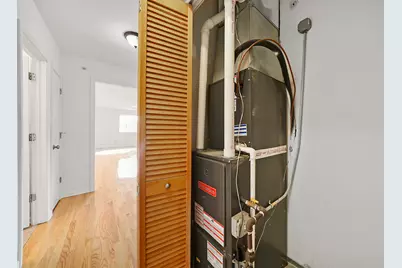 13906 Central Park Avenue #2N, Robbins, IL 60472 - Photo 16