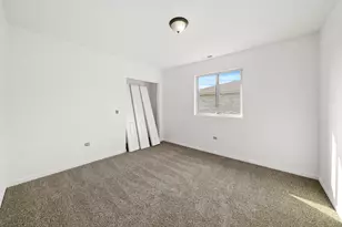 13906 Central Park Ave, Robbins, IL 60472 - Photo 10