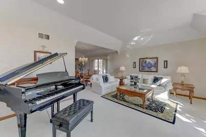 8502 Meadows Edge Trail, Tinley Park, IL 60487 - Photo 18