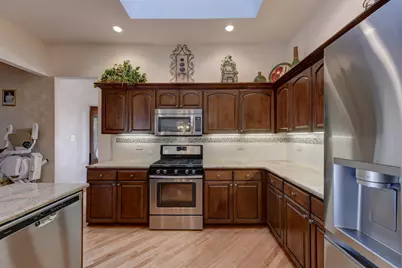 8502 Meadows Edge Trail, Tinley Park, IL 60487 - Photo 8