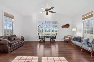 25651 W Illinois Route 60 Hwy, Grayslake, IL 60030 - Photo 4