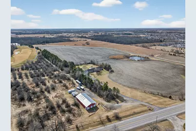 25651 W Illinois Route 60 Highway, Grayslake, IL 60030 - Photo 36