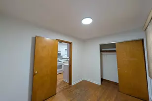 1502 W Hollywood Ave, Chicago, IL 60660 - Photo 6