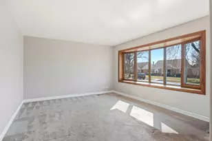 11531 S Kolmar Ave, Alsip, IL 60803 - Photo 4