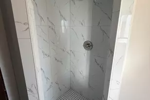 8901 Octavia Ave, Morton Grove, IL 60053 - Photo 16