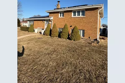 8901 Octavia Avenue, Morton Grove, IL 60053 - Photo 1