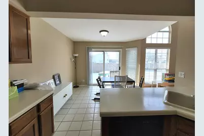 615 Newbury Lane, Schaumburg, IL 60173 - Photo 4