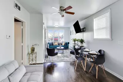 1618 N Rockwell Street, Chicago, IL 60647 - Photo 4