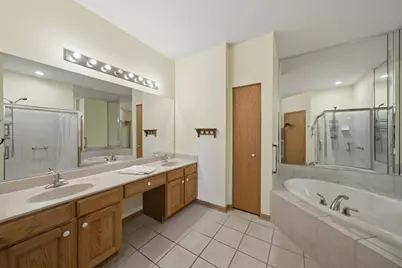 18144 Lake Shore Drive, Orland Park, IL 60467 - Photo 22