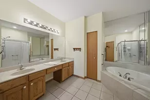 18144 Lake Shore Dr, Orland Park, IL 60467 - Photo 22