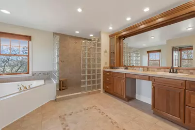 39W113 Ridge Line Road, Saint Charles, IL 60175 - Photo 20