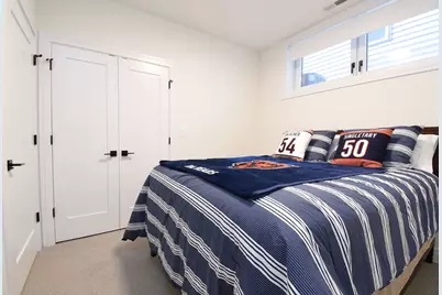 [Address not provided], Chicago, IL 60613 - Photo 32