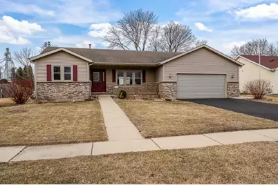 212 Royal Avenue, Belvidere, IL 61008 - Photo 2