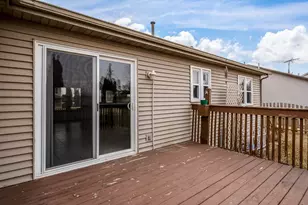 212 Royal Ave, Belvidere, IL 61008 - Photo 8