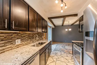 [Address not provided], Rolling Meadows, IL 60008 - Photo 4