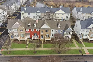 1124 Bartholdi Ct, Carol Stream, IL 60188 - Photo 2