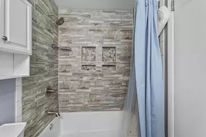 212 N 7th Street, Cissna Park, IL 60924 - Photo 22