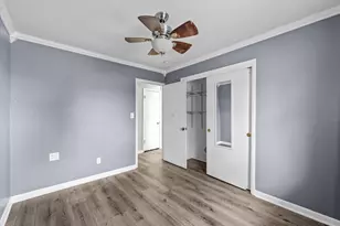 212 N 7th St, Cissna Park, IL 60924 - Photo 18