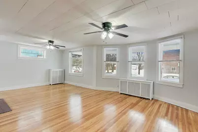 1638 Oakwood Avenue, Des Plaines, IL 60016 - Photo 6