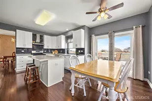 1661 Trails End Ln, Bolingbrook, IL 60490 - Photo 6